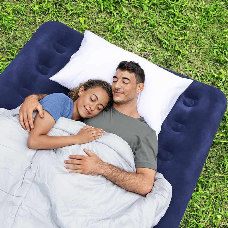 Colchão Camping Casal Inflável 300kg + Bomba De Ar Bestway Cor Azul
